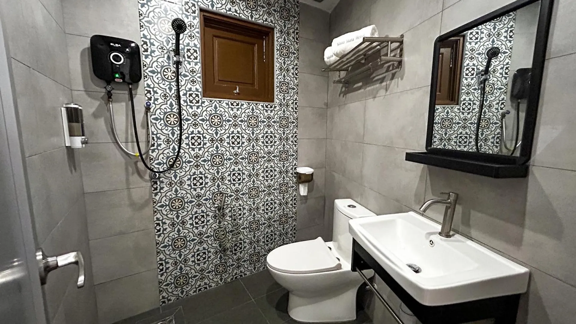 Mana Mana Hotel • Melaka • Πανδοχείο Malacca
